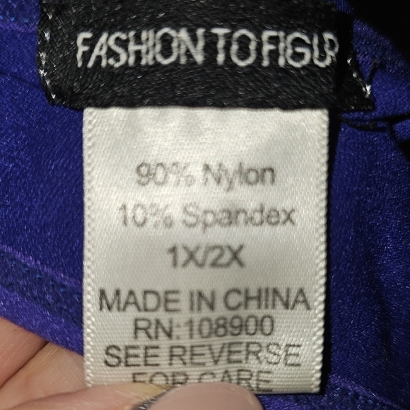 Fashion to figure tank tops 1X/2X - Picture 2 of 2